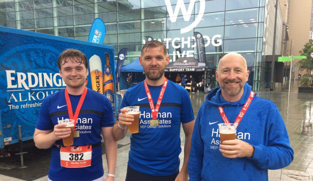 Hannan Associates take part in the JLL property triathlon